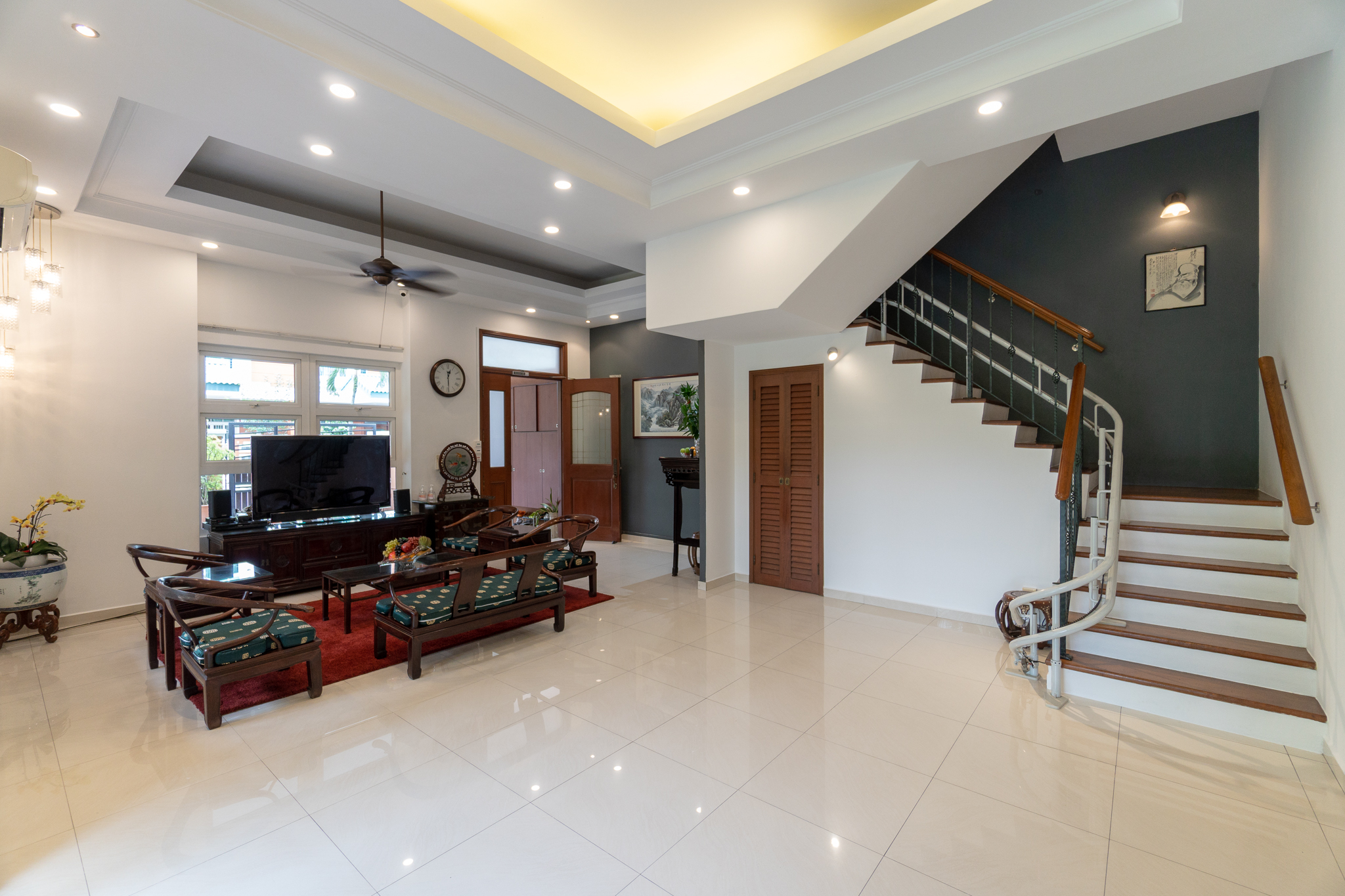 Selling Singapore