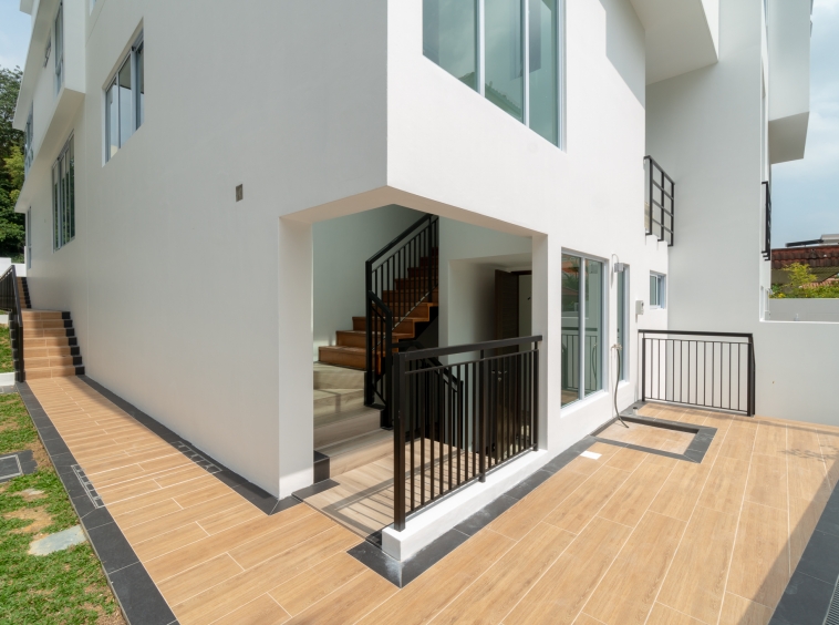 79 Siglap landed Selling Singapore
