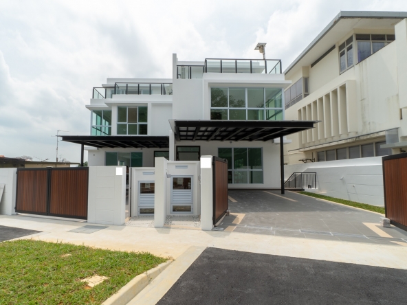 79 Siglap landed Selling Singapore