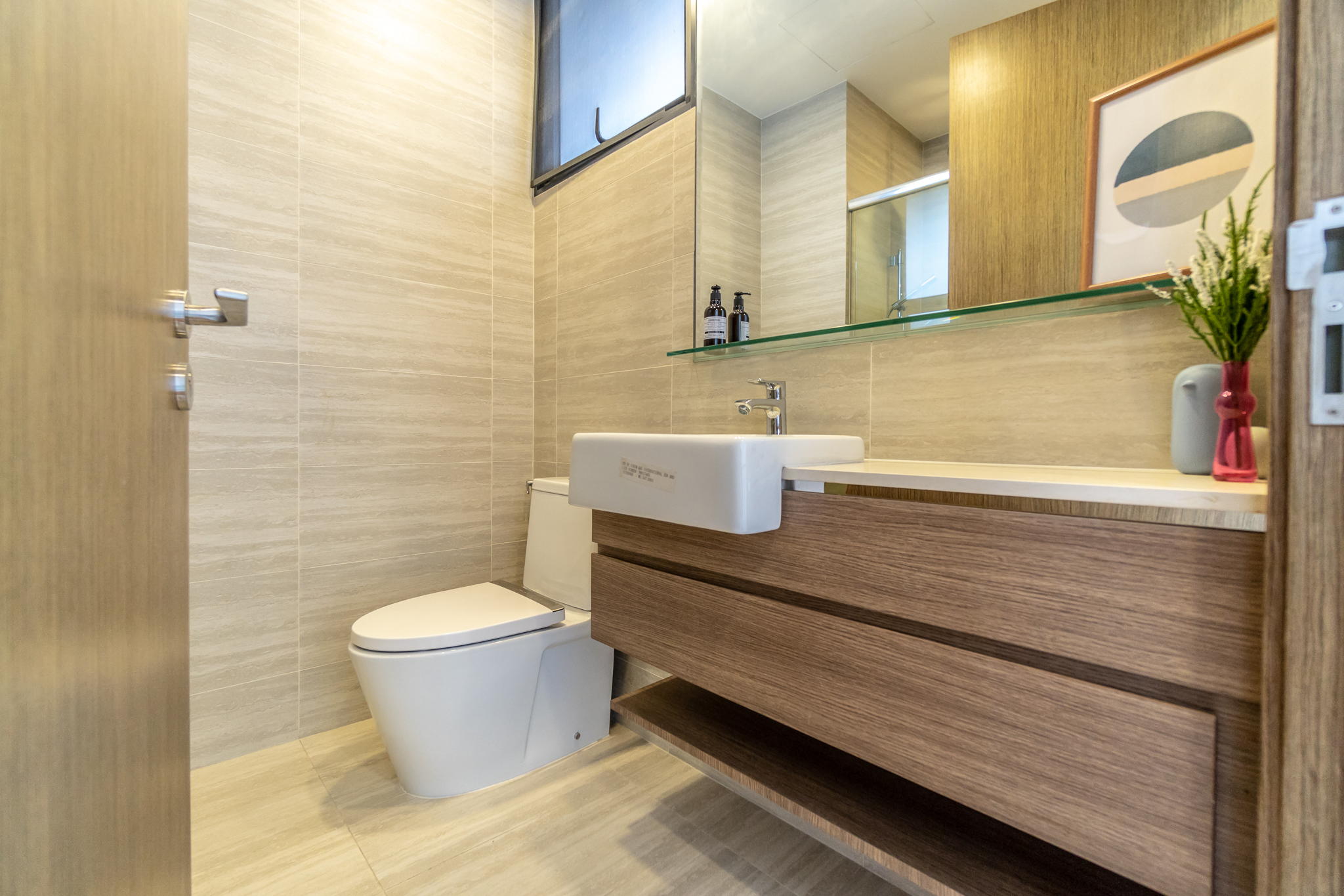 alana selling singapore