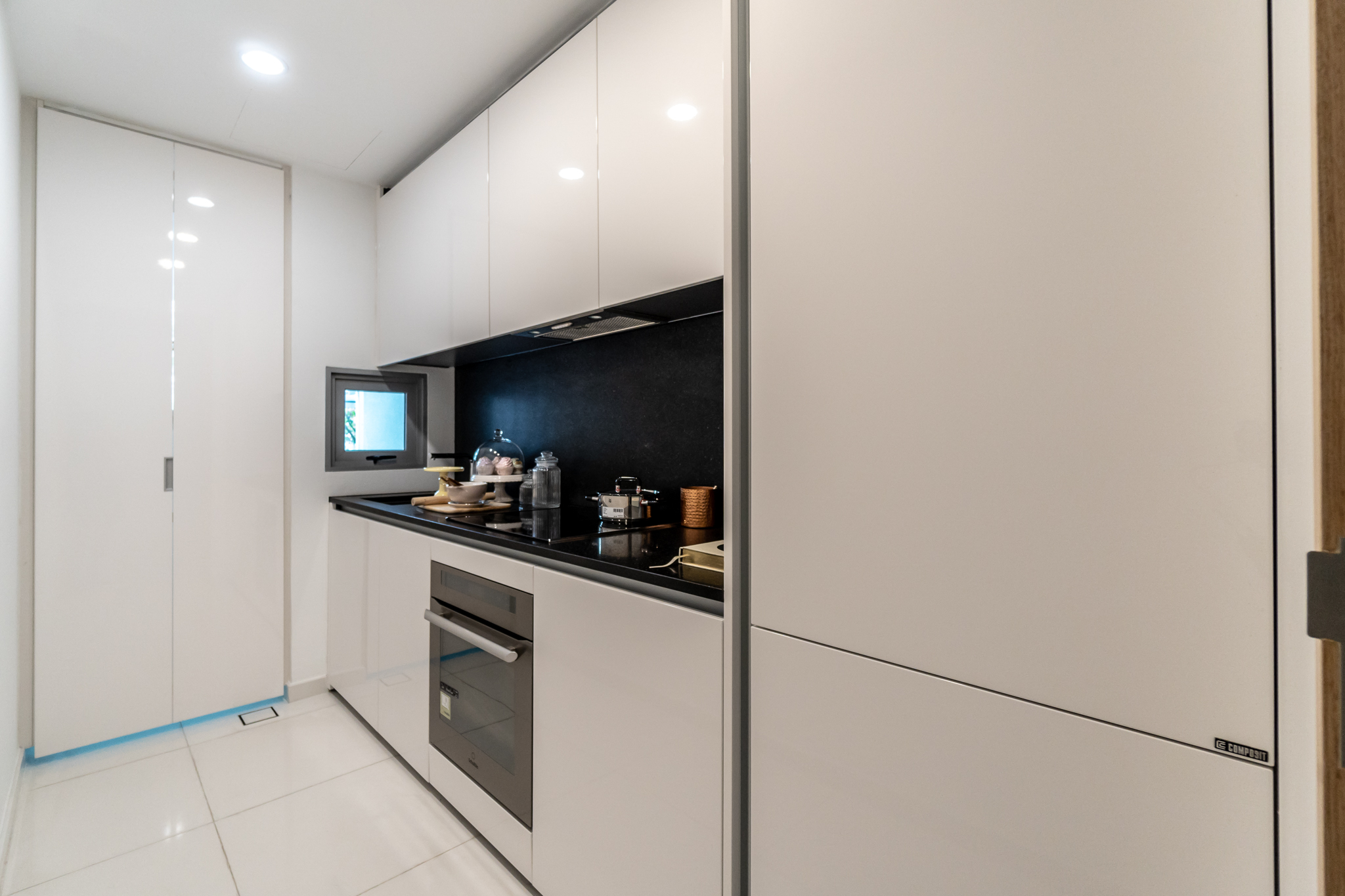 26 newton Selling Singapore