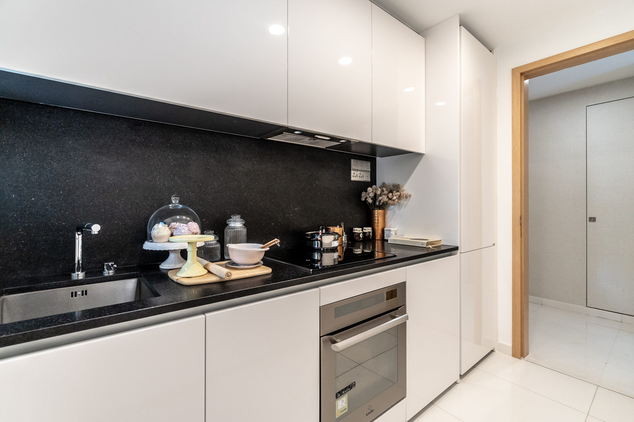 26 newton Selling Singapore