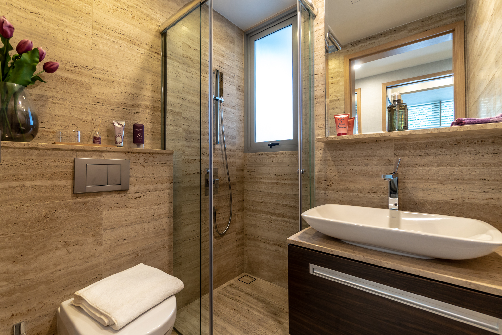 26 newton Selling Singapore