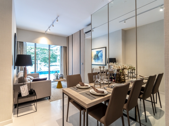 26 newton Selling Singapore