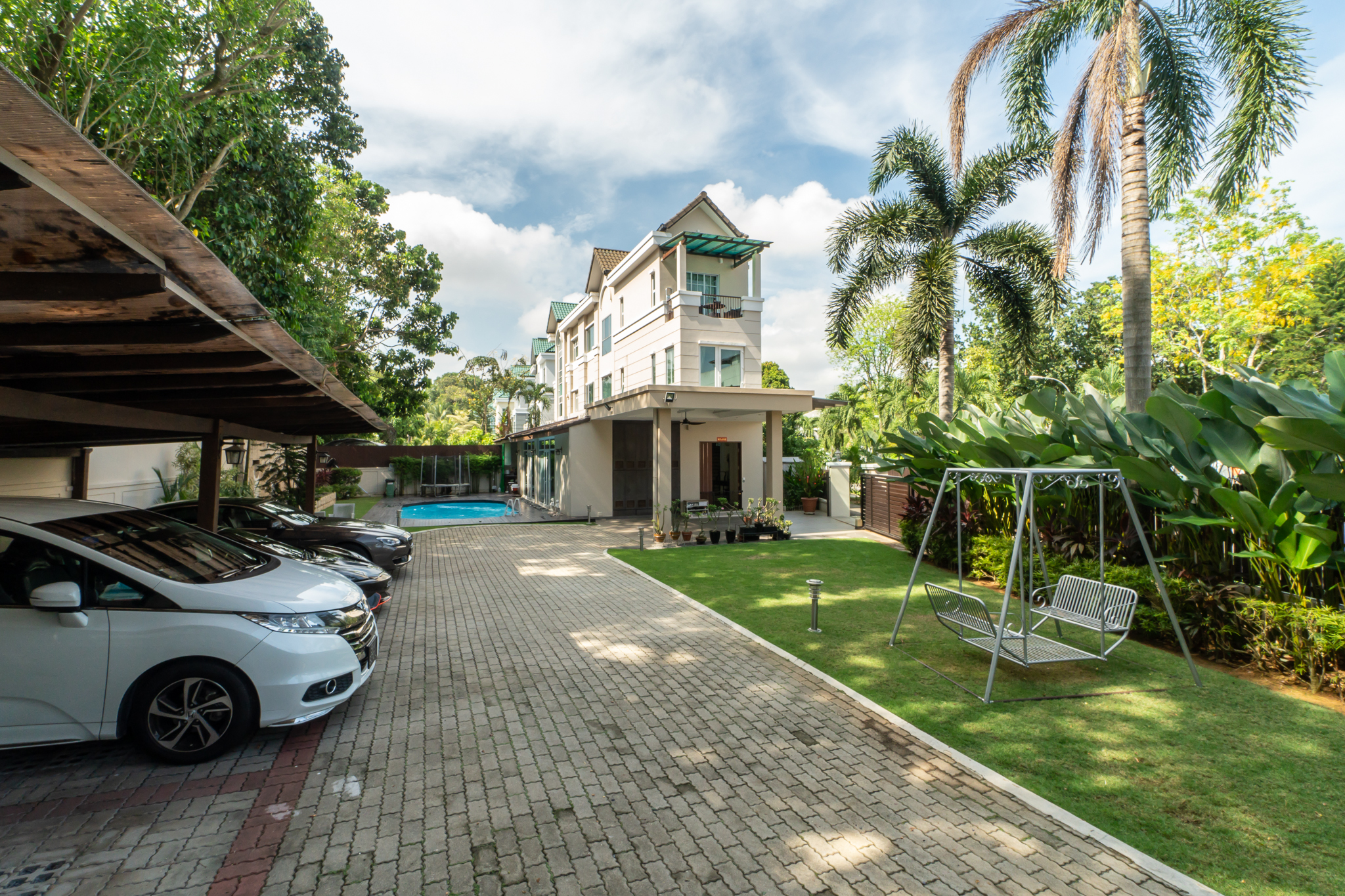 sunrise avenue Selling Singapore