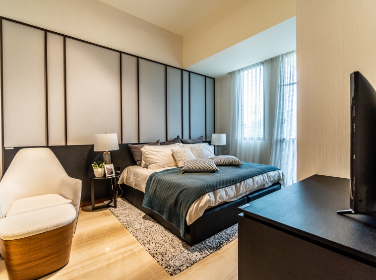 bijou 1 bed + study Selling Singapore