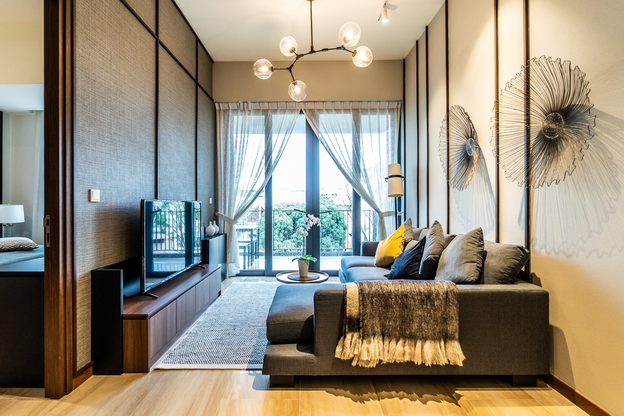 bijou 1 bed + study Selling Singapore