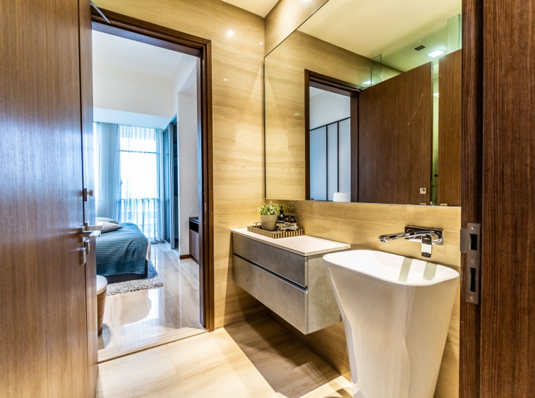 bijou 1 bed + study Selling Singapore