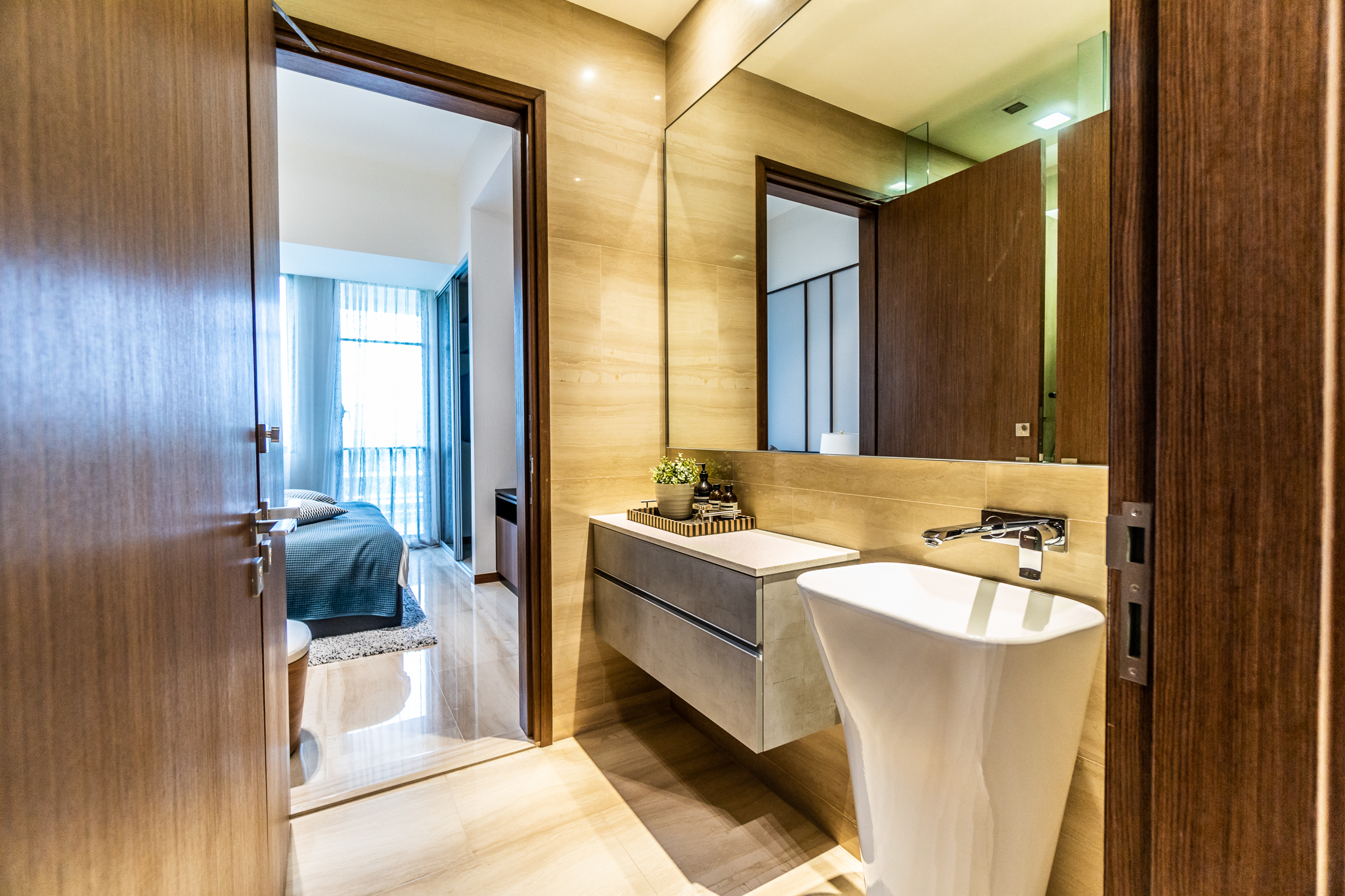 bijou 1 bed + study Selling Singapore