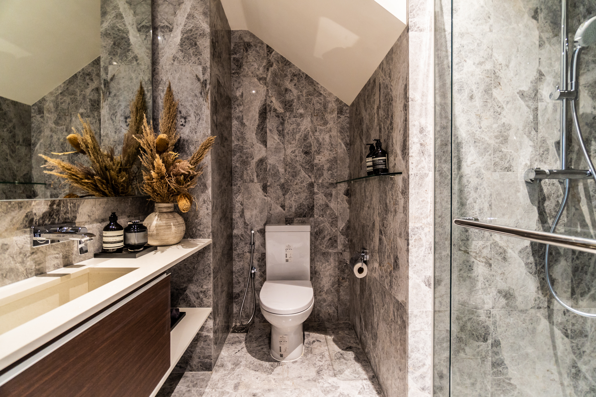 Bijou dual key Selling Singapore