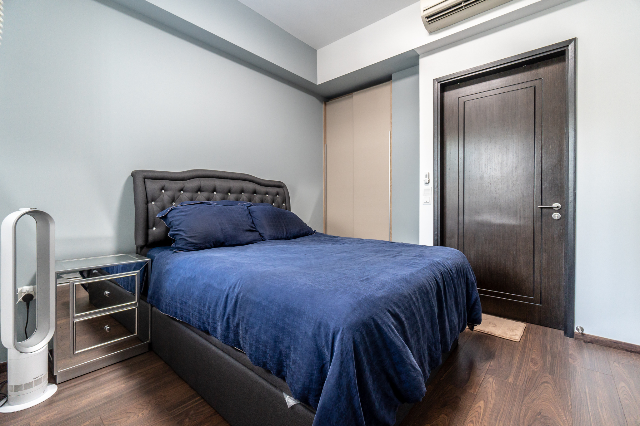 E maison 1 bed Selling Singapore