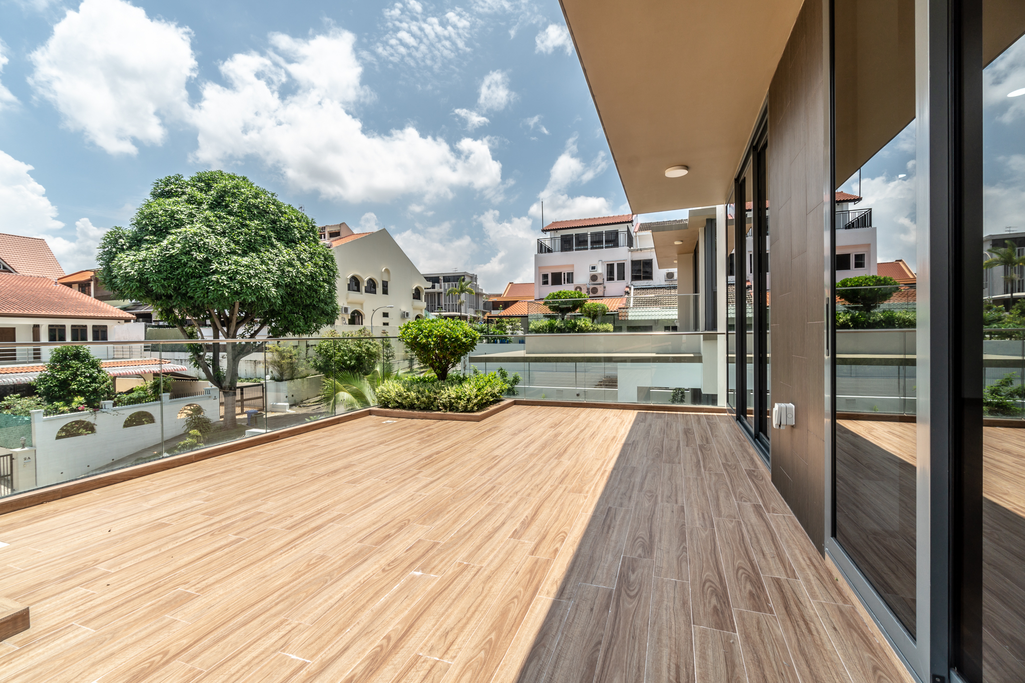 aroozoo lane Selling Singapore