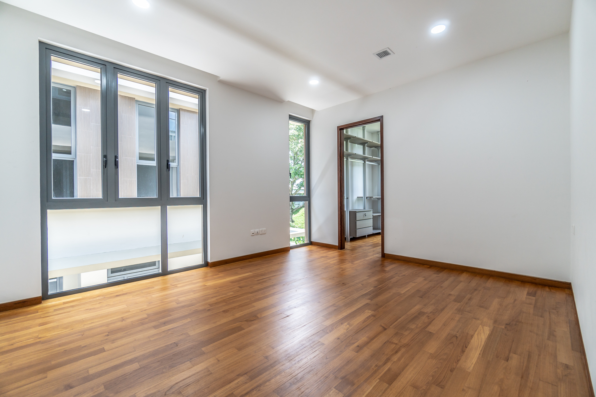 aroozoo lane Selling Singapore