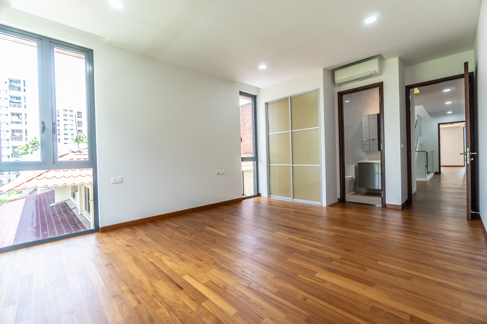 aroozoo lane Selling Singapore