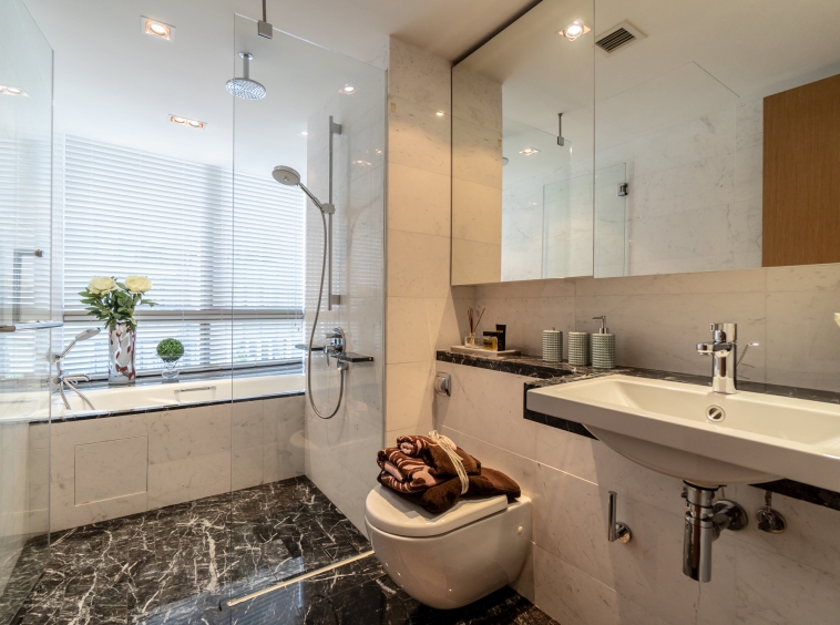one shenton selling singapore