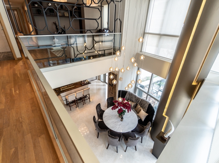 one shenton selling singapore