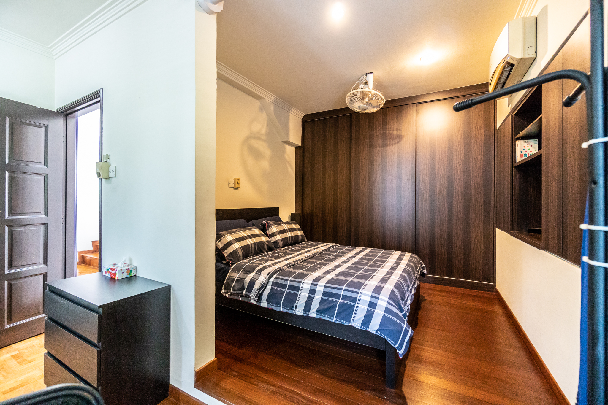 lynwood grove Selling Singapore