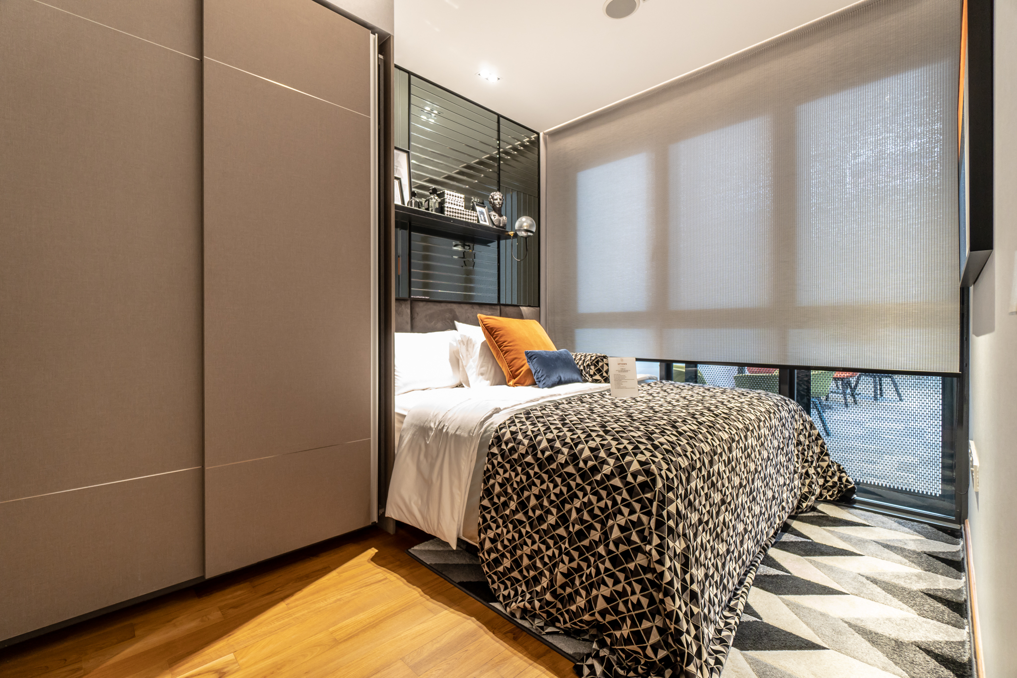 uptown @ farrer Selling Singapore