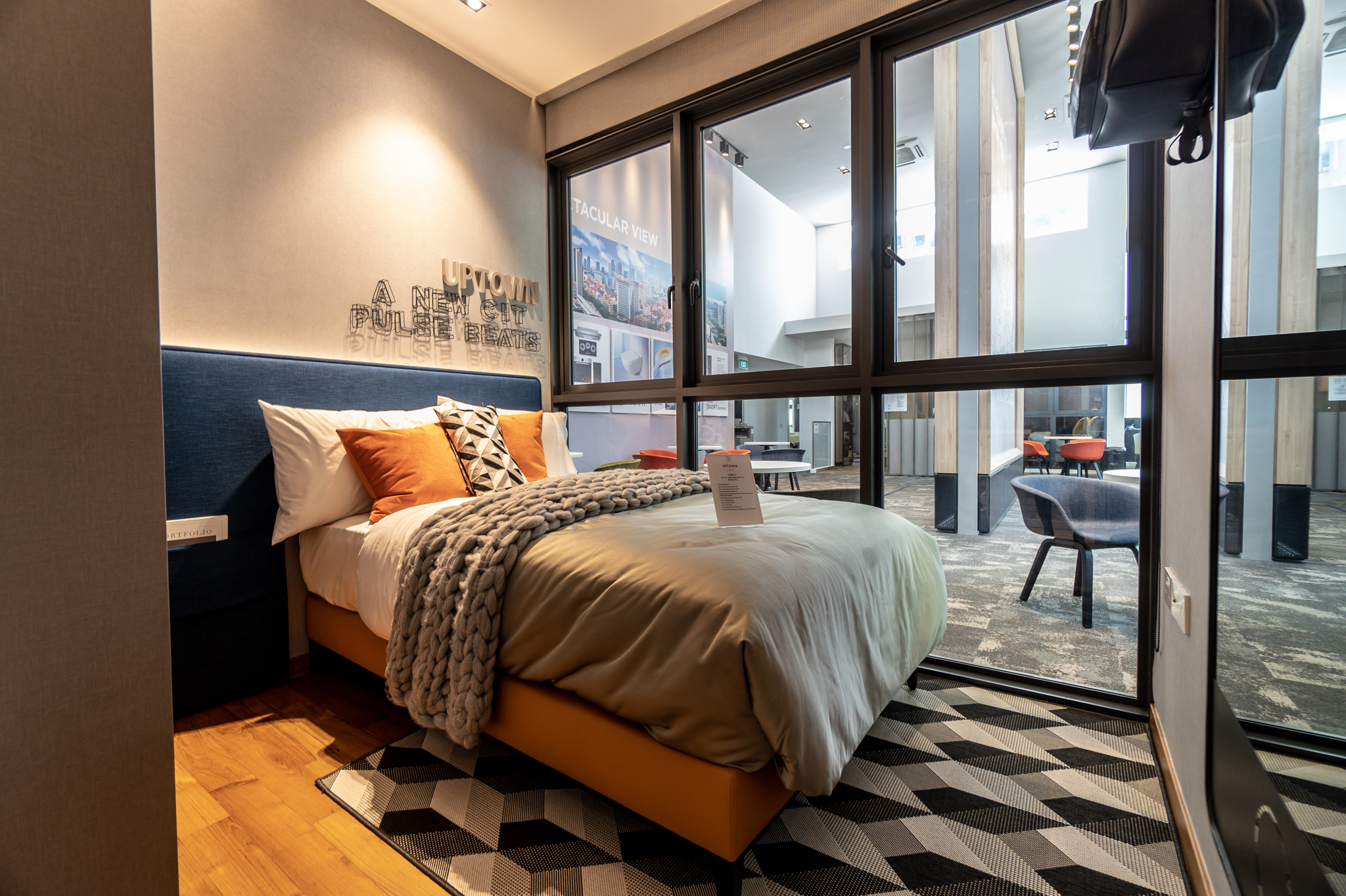 uptown @ farrer Selling Singapore