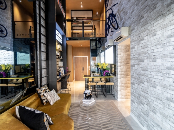 uptown @ farrer Selling Singapore