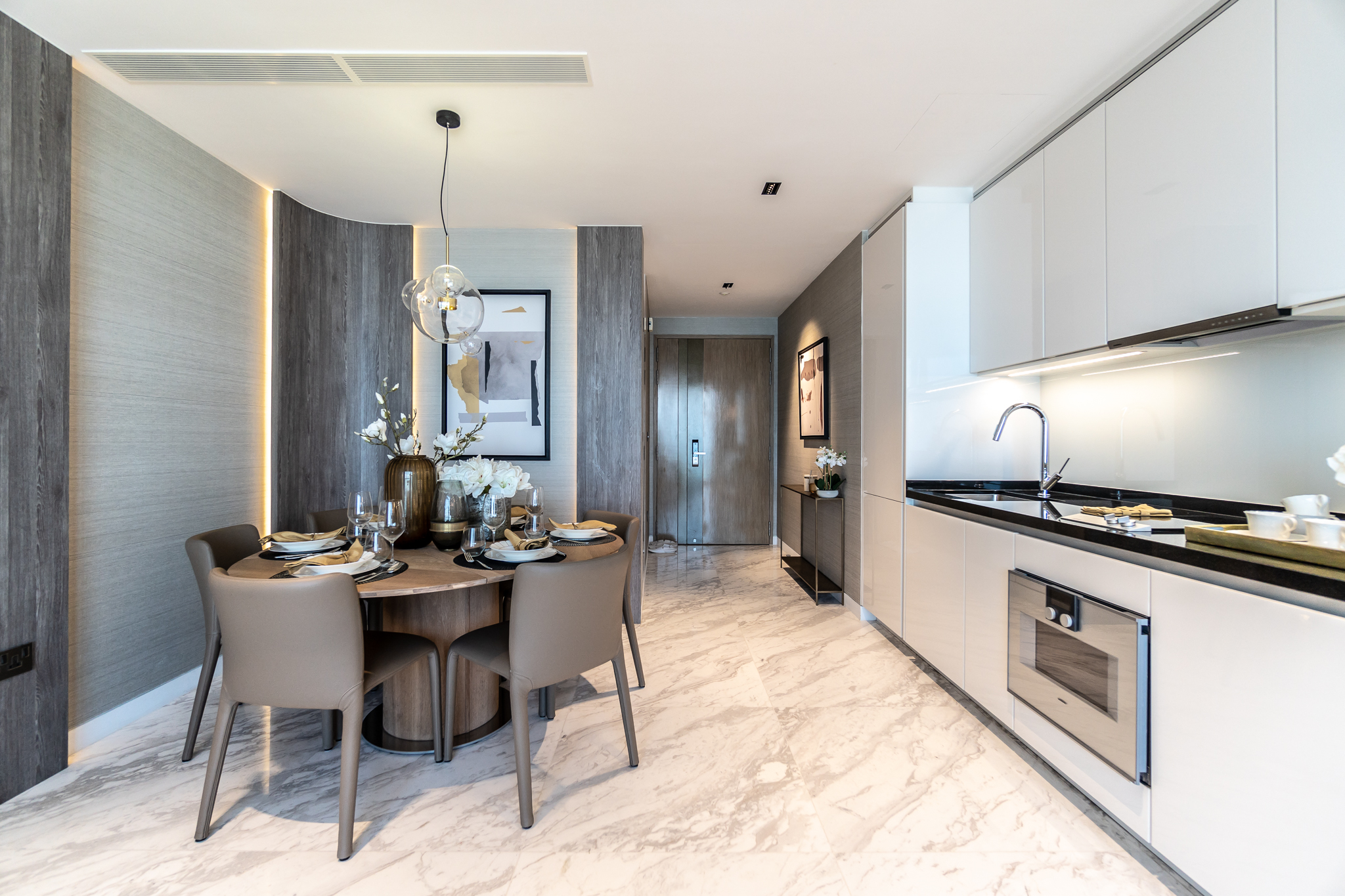 Wallich Residence 2 Bedroom Selling Singapore